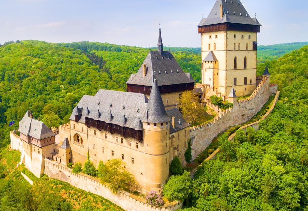 Letňany › Karlštejn › Křivoklát › Letňany