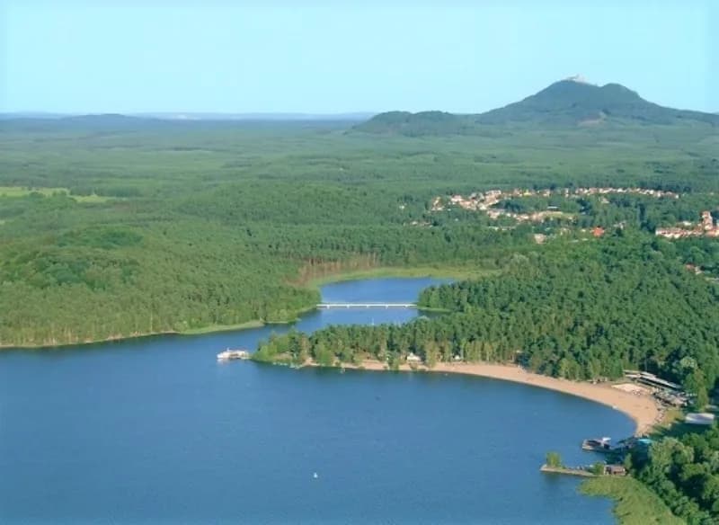 Letňany › Bezděz › Ještěd › Máchovo jezero › Letňany — fotka 3